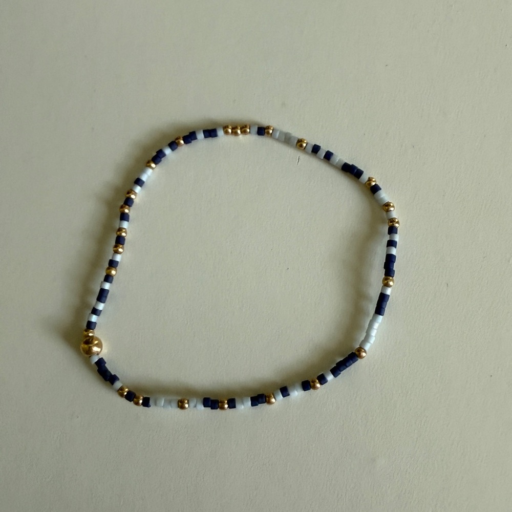 Chic Gold and Navy Beaded Bracelet